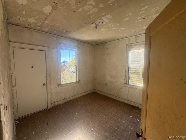 9650 Cascade Street, Detroit, MI 48204