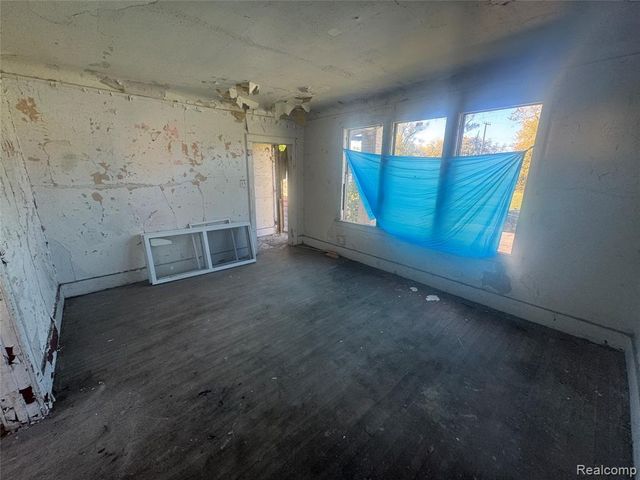 9650 Cascade Street, Detroit, MI 48204