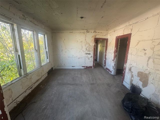 9650 Cascade Street, Detroit, MI 48204