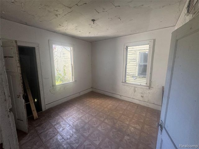 9650 Cascade Street, Detroit, MI 48204