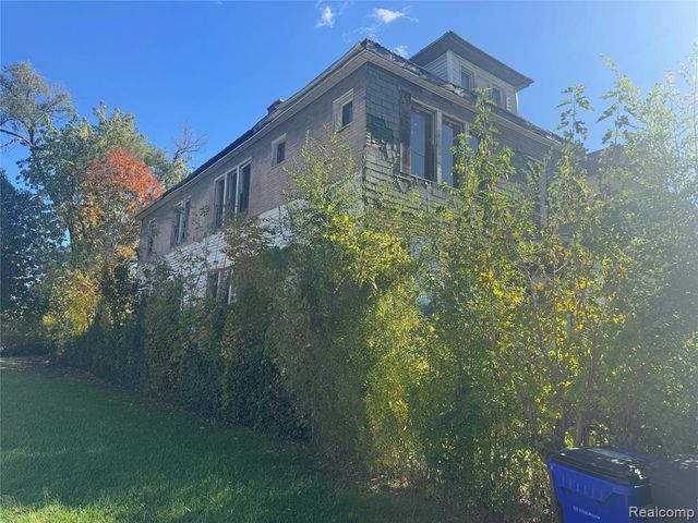 9650 Cascade Street, Detroit, MI 48204