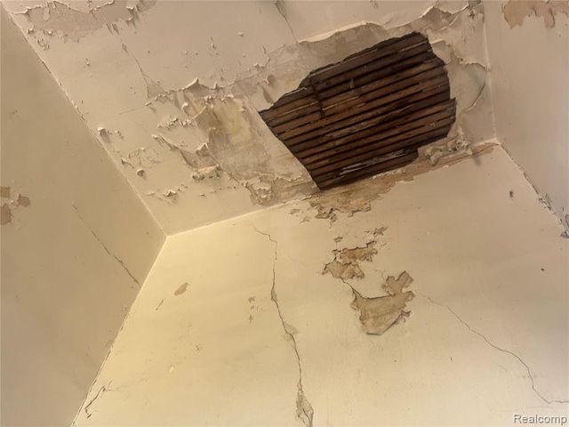 9650 Cascade Street, Detroit, MI 48204