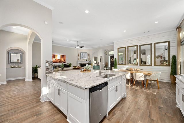 204 Montalcino LN, Georgetown, TX 78628