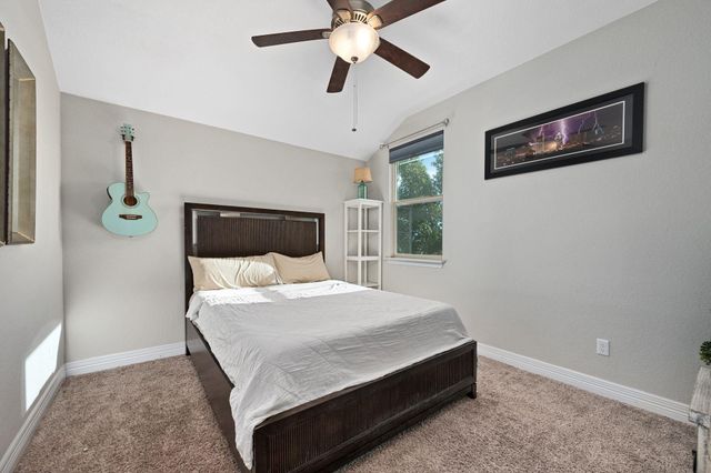 204 Montalcino LN, Georgetown, TX 78628