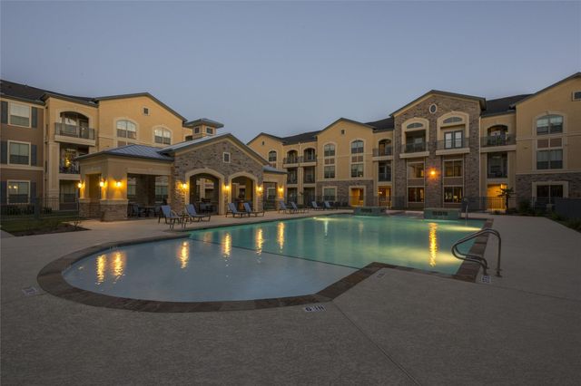 11821 Cypress Corner Lane, Houston, TX 77065