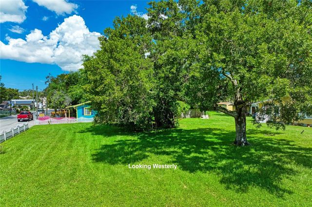 1018 12TH STREET W, Bradenton, FL 34205