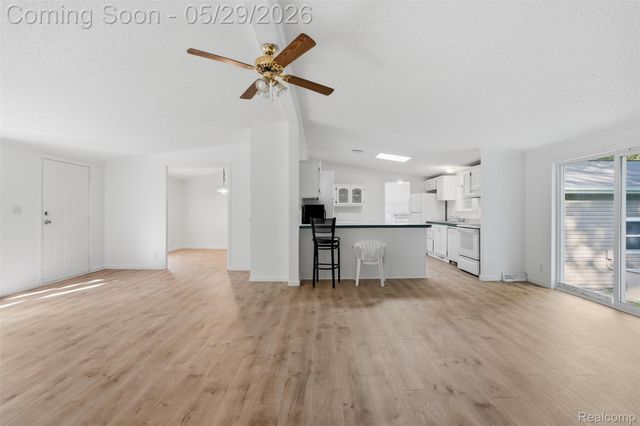 3432 Stanton Road, Oxford Charter Township, MI 48371