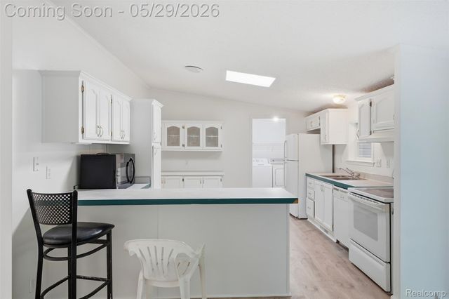 3432 Stanton Road, Oxford Charter Township, MI 48371