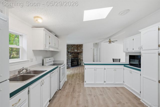 3432 Stanton Road, Oxford Charter Township, MI 48371