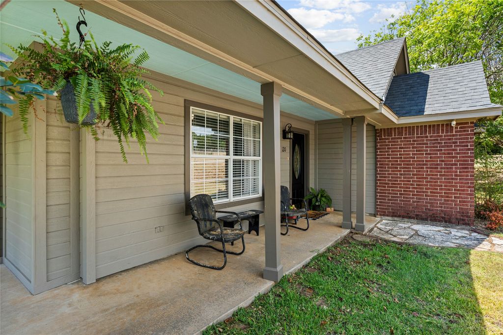 120 Christopher Court, Weatherford, TX 76088 — photo 4
