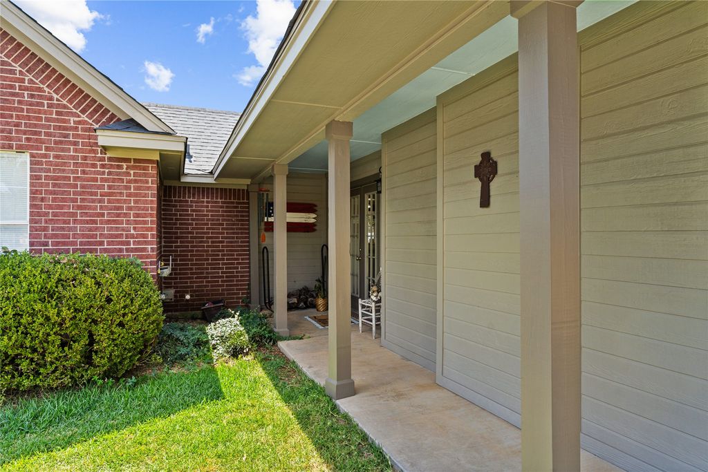 120 Christopher Court, Weatherford, TX 76088 — photo 5