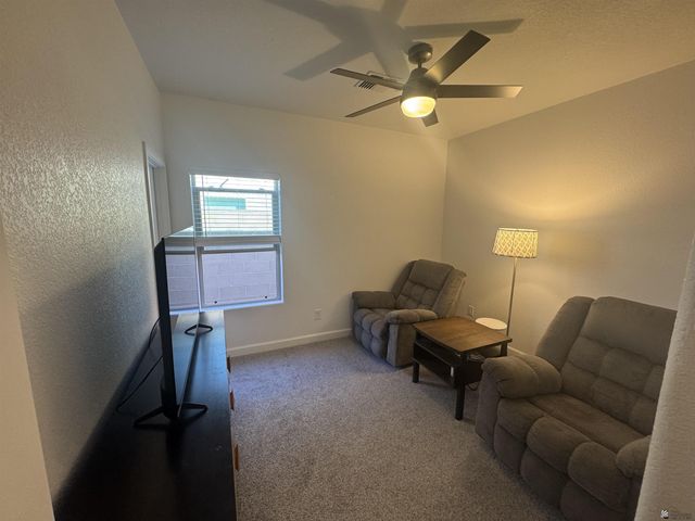 3527 S Ostrich Dr, Yuma, AZ 85365