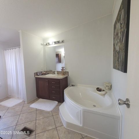 10639 SW 8th Street, Deming, NM 88030