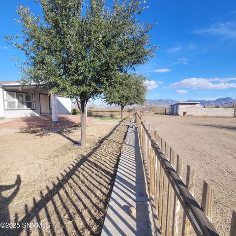 10639 SW 8th Street, Deming, NM 88030