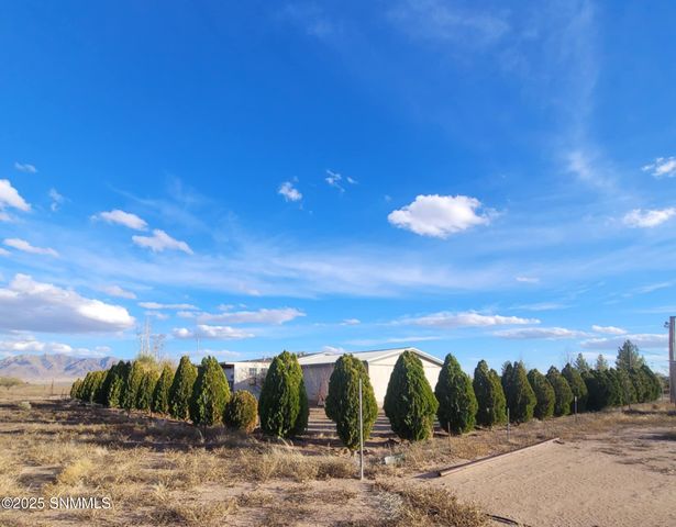 10639 SW 8th Street, Deming, NM 88030