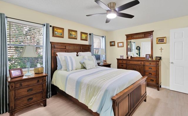 8266 102nd Avenue, Vero Beach, FL 32967