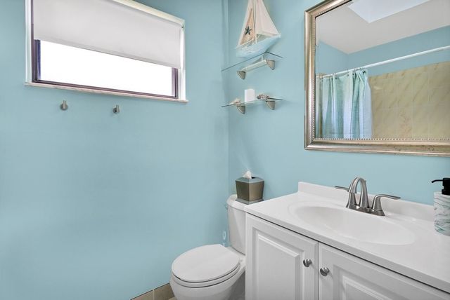 8266 102nd Avenue, Vero Beach, FL 32967