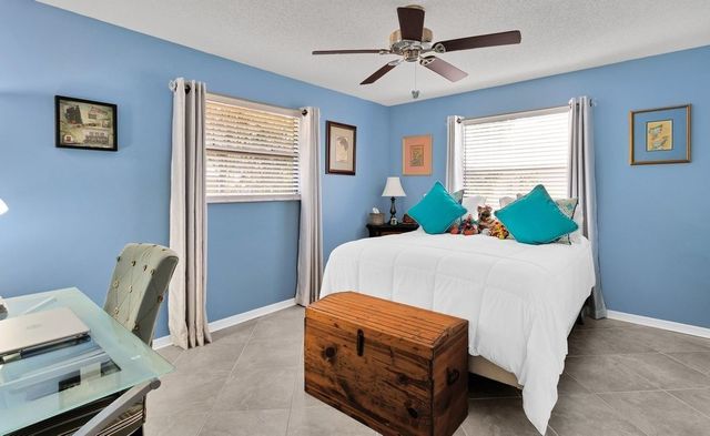 8266 102nd Avenue, Vero Beach, FL 32967