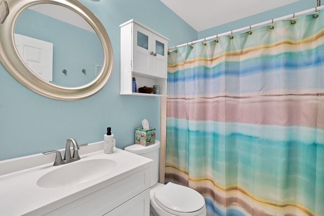 8266 102nd Avenue, Vero Beach, FL 32967