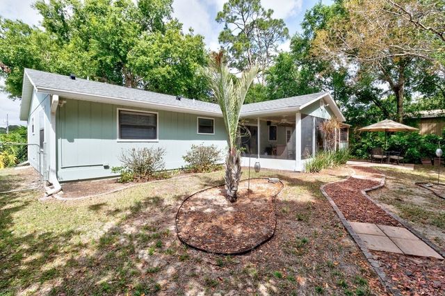 8266 102nd Avenue, Vero Beach, FL 32967