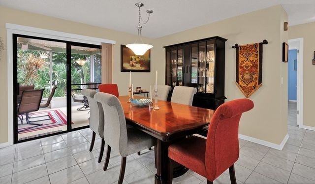 8266 102nd Avenue, Vero Beach, FL 32967