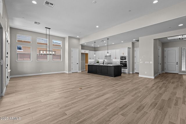 32470 N 134TH Lane, Peoria, AZ 85383