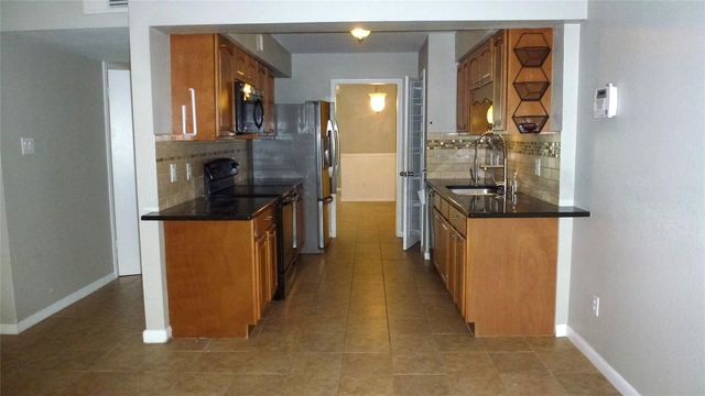 9009 North PLZ 133, Austin, TX 78753
