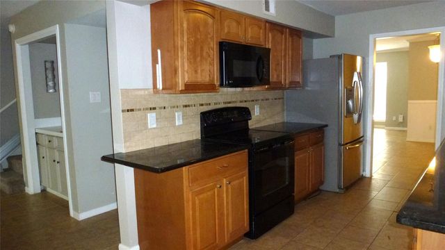9009 North PLZ 133, Austin, TX 78753