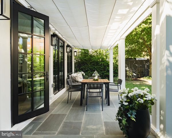 3117 38TH ST NW, Washington, DC 20016