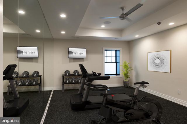 3117 38TH ST NW, Washington, DC 20016