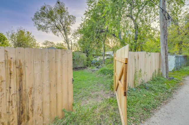 1020 Spence ST A and #B, Austin, TX 78702