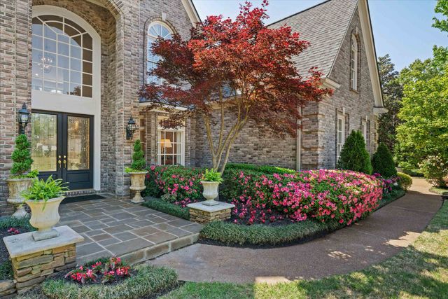 3333 BEDFORD LN, Germantown, TN 38139