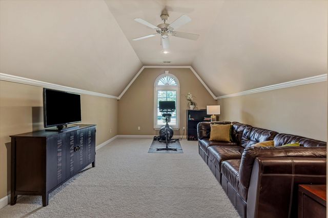 3333 BEDFORD LN, Germantown, TN 38139