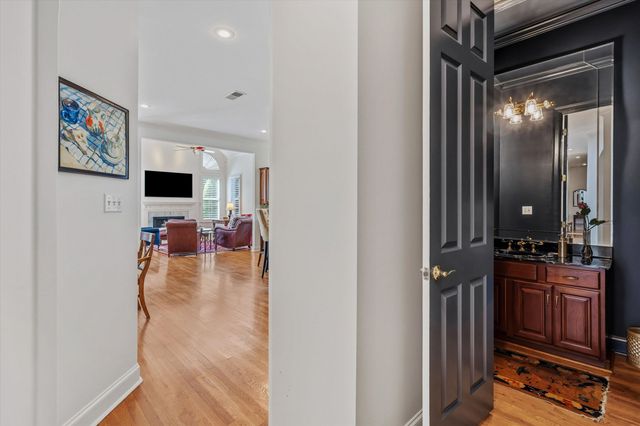 3333 BEDFORD LN, Germantown, TN 38139