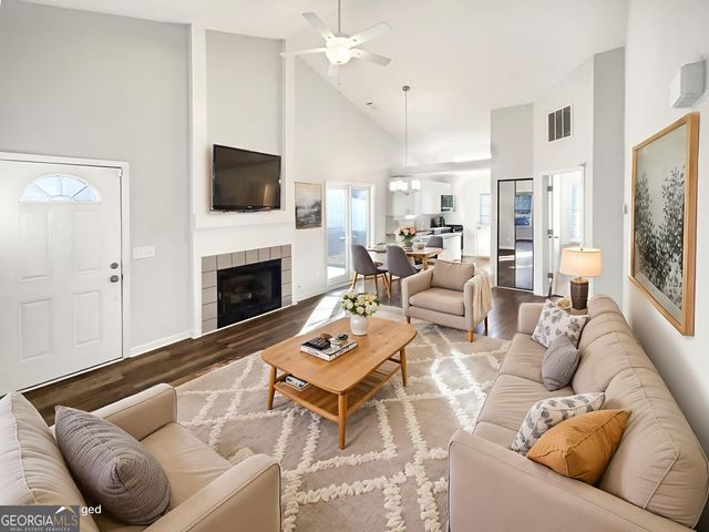 4014 White Owl Court, Duluth, GA 30097