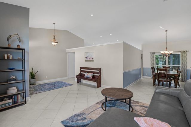 12060 Quilting Lane, Boca Raton, FL 33428