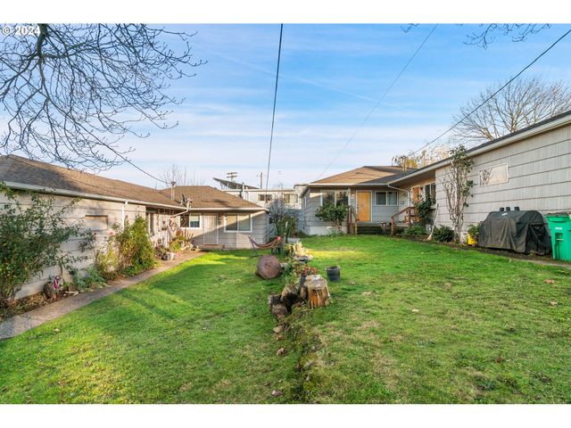 1704 Ne 81ST Ave, Portland, OR 97213