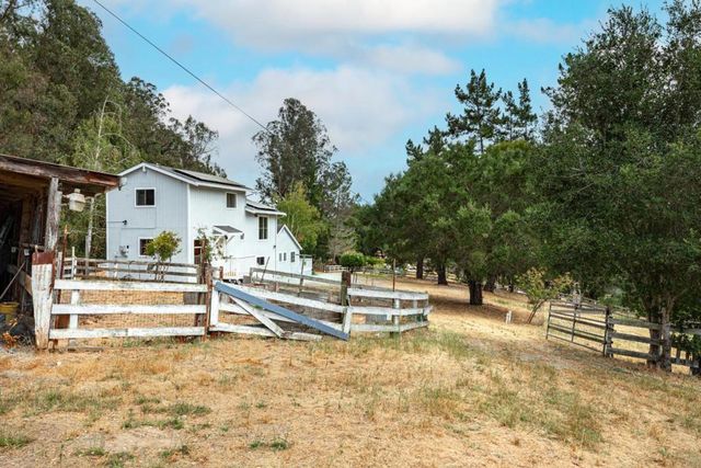 1100 Spring Hills Drive, Watsonville, CA 95076