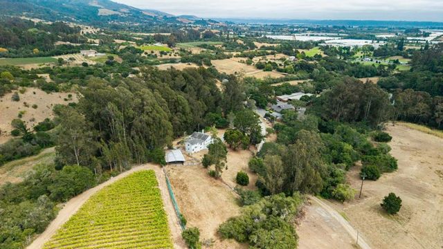 1100 Spring Hills Drive, Watsonville, CA 95076