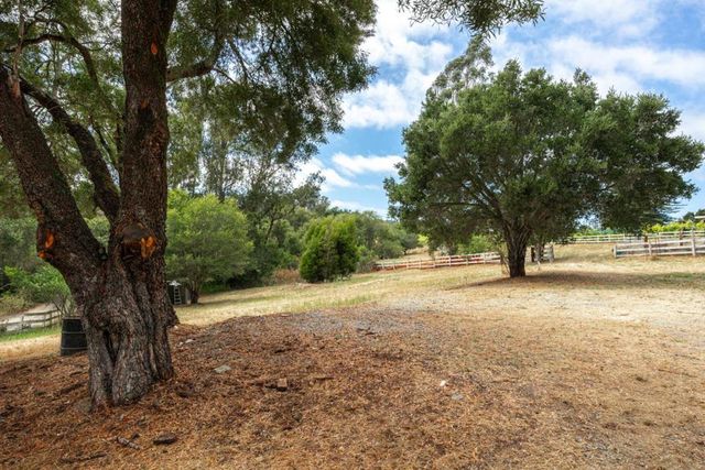 1100 Spring Hills Drive, Watsonville, CA 95076