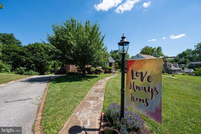 223 EDRIDGE WAY, Catonsville, MD 21228