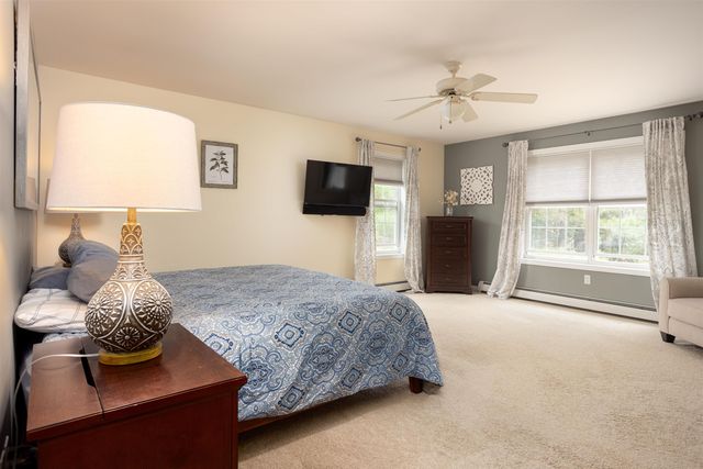 77 Partridge Drive, Essex, VT 05452