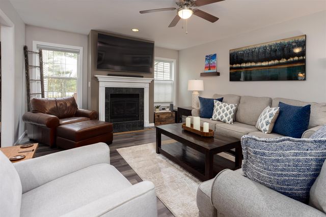 77 Partridge Drive, Essex, VT 05452