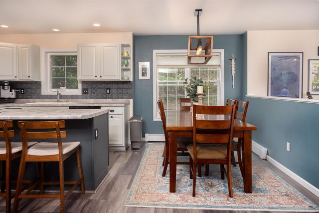 77 Partridge Drive, Essex, VT 05452