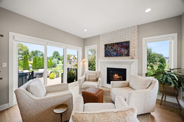 8225 Bailey Drive, West Des Moines, IA 50266