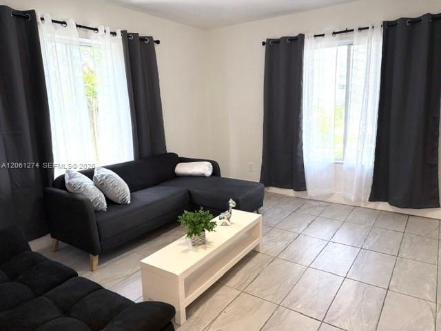 7610 Dickens Avenue, Miami Beach, FL 33141