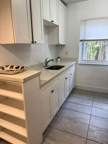 7610 Dickens Avenue, Miami Beach, FL 33141