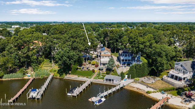 29 Robbins Street, Brick, NJ 08724