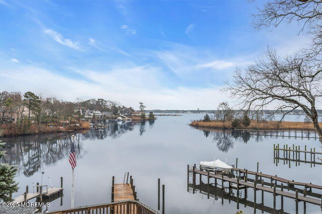 29 Robbins Street, Brick, NJ 08724