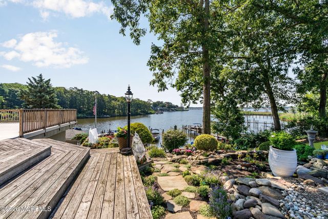 29 Robbins Street, Brick, NJ 08724